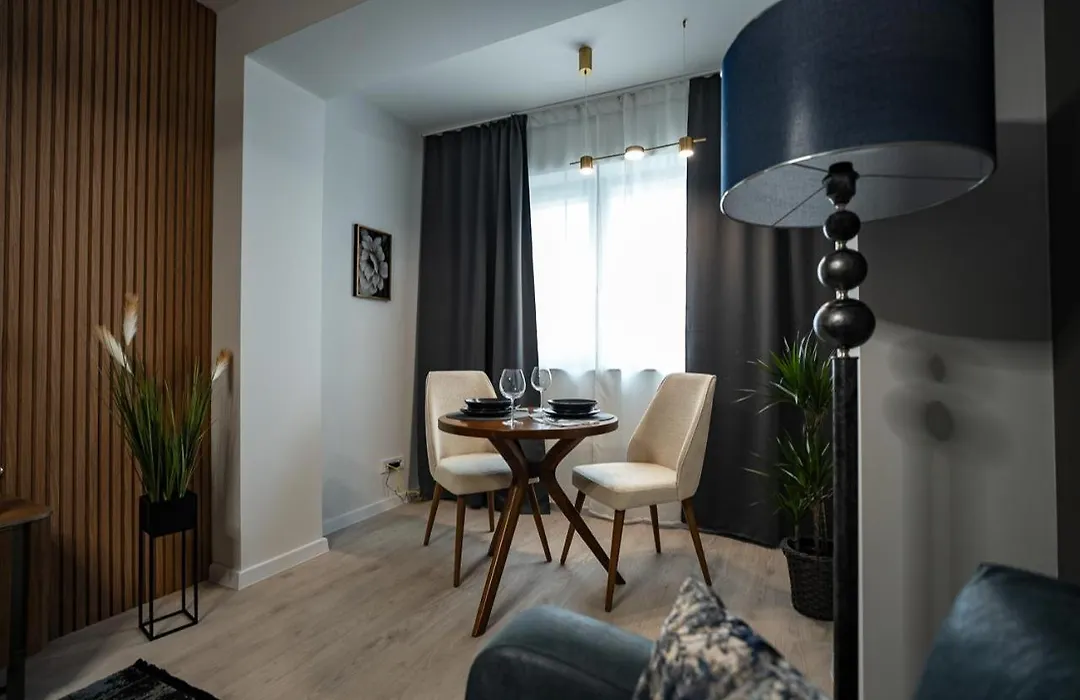 The Blue Sanctuary By Blvd 70B2 - Free Parking-1